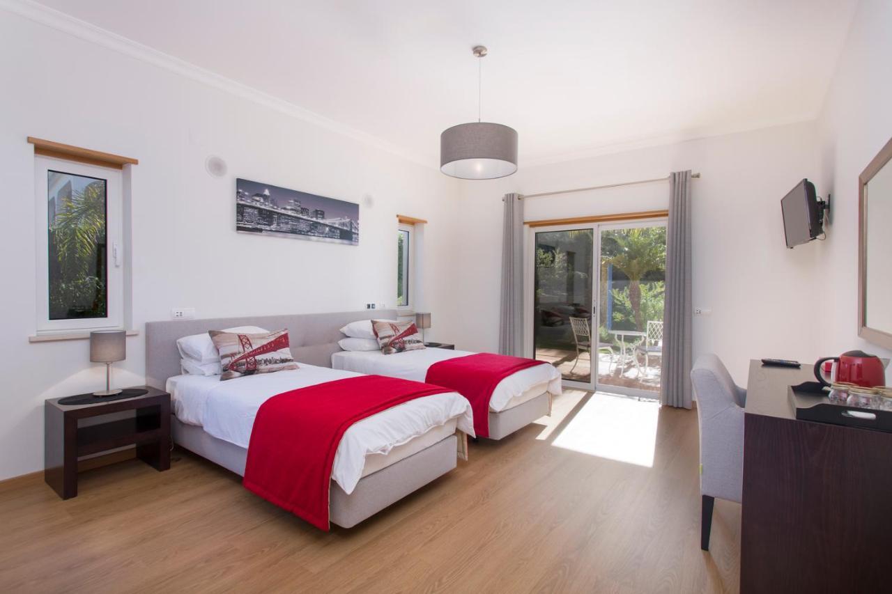 Bed and Breakfast Casa Da Colina Лоле Экстерьер фото